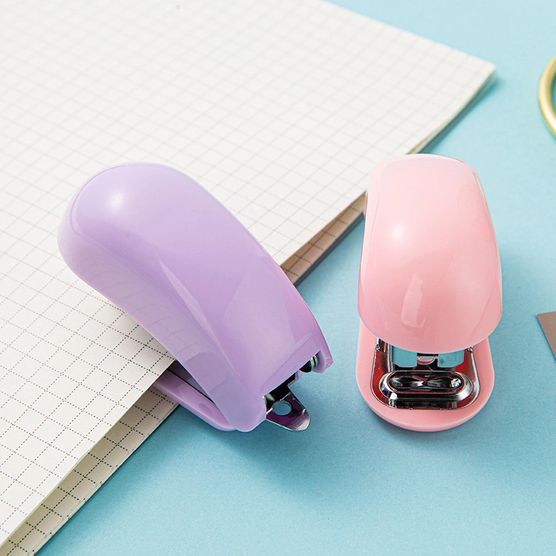 Macaron Color Mini grapadora Office suministros de escritorio