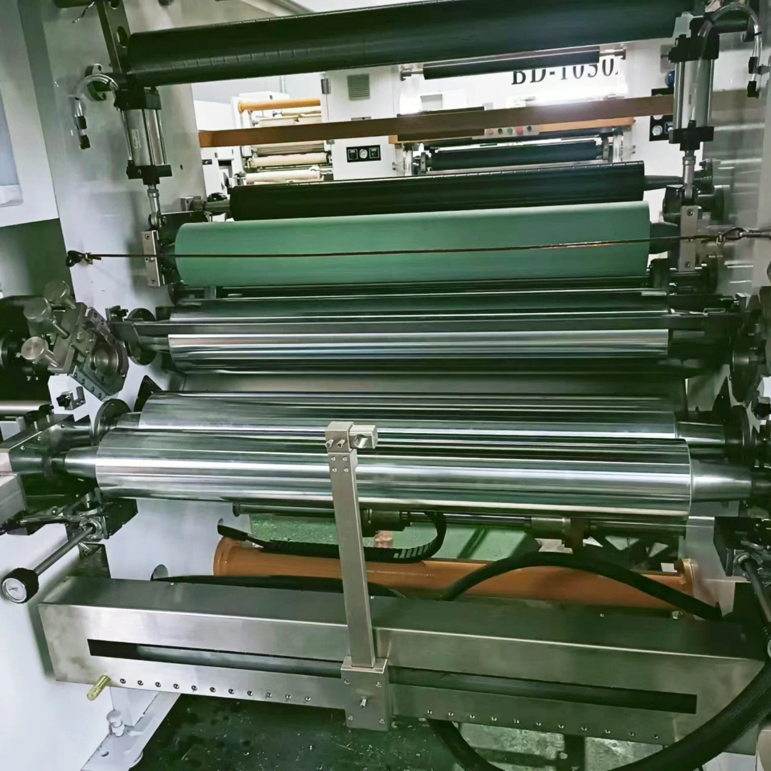 Reissbeutel Papier Kunststoff High-Speed Laminiermaschine