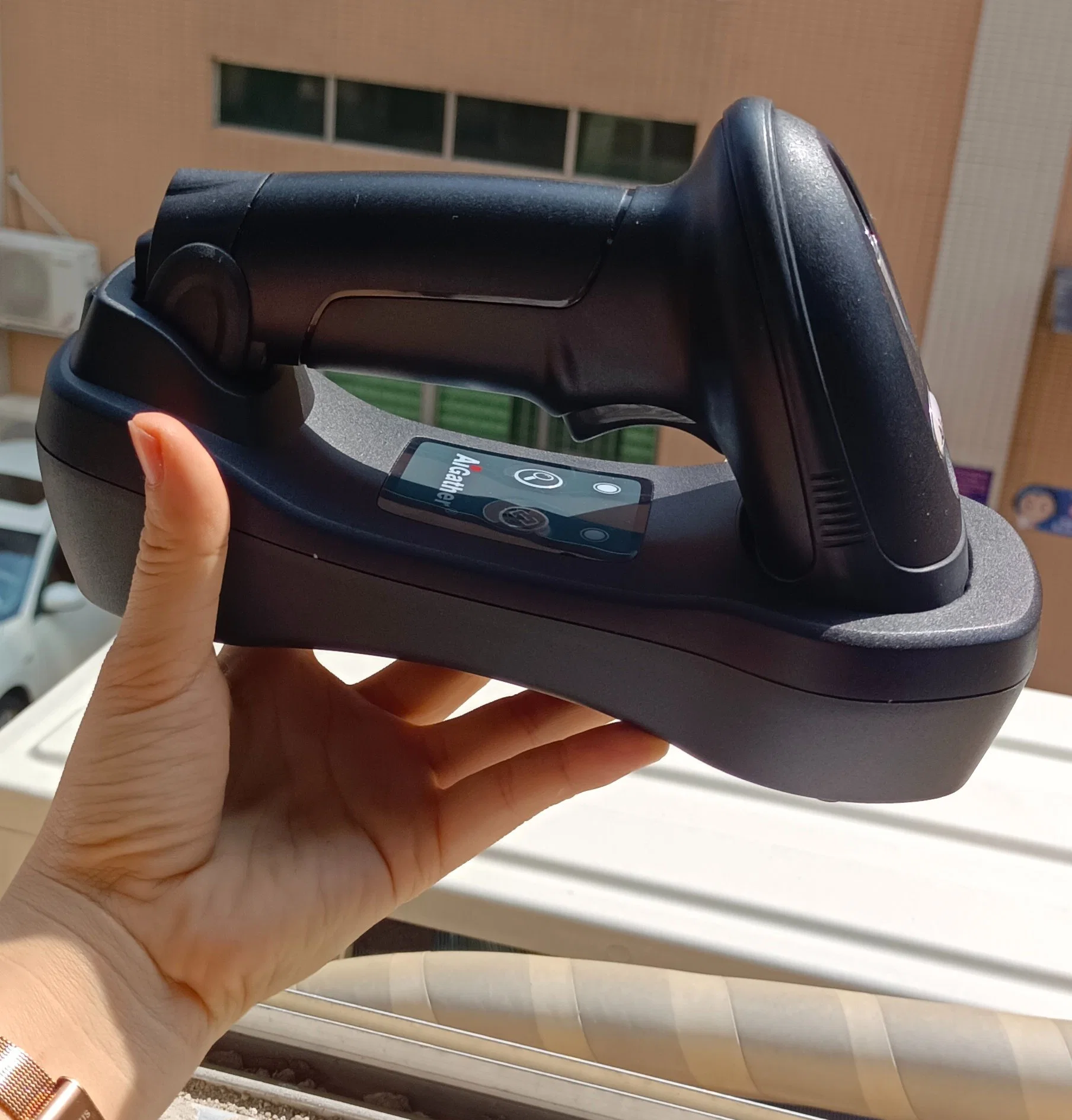 High quality/High cost performance Qr Code Reader IP52 Waterproof Anti-Dropping 1d 2D Wireless Barcode Scanner with Base