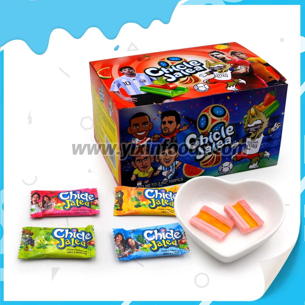 Factory Wholesale/Supplier Football Star Fruit Jelly with Bubble Gum