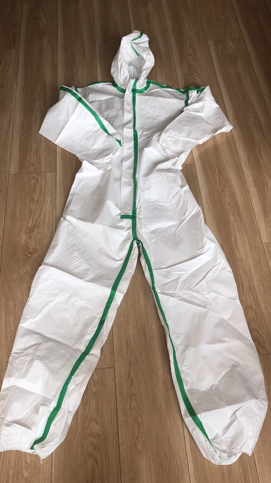 FDA Disposable White Coverall Safety Uniform Whole Body Protective Clothing for Room Cleaning Isolation Gown Safety Suit Virus Protection Clothing