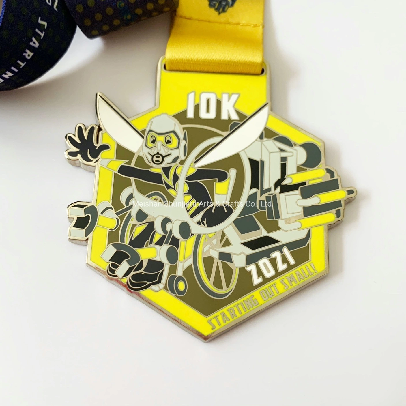 Custom Metal Craft Metal Marathon Running Souvenir Award Sport Medals for Promotion Gift