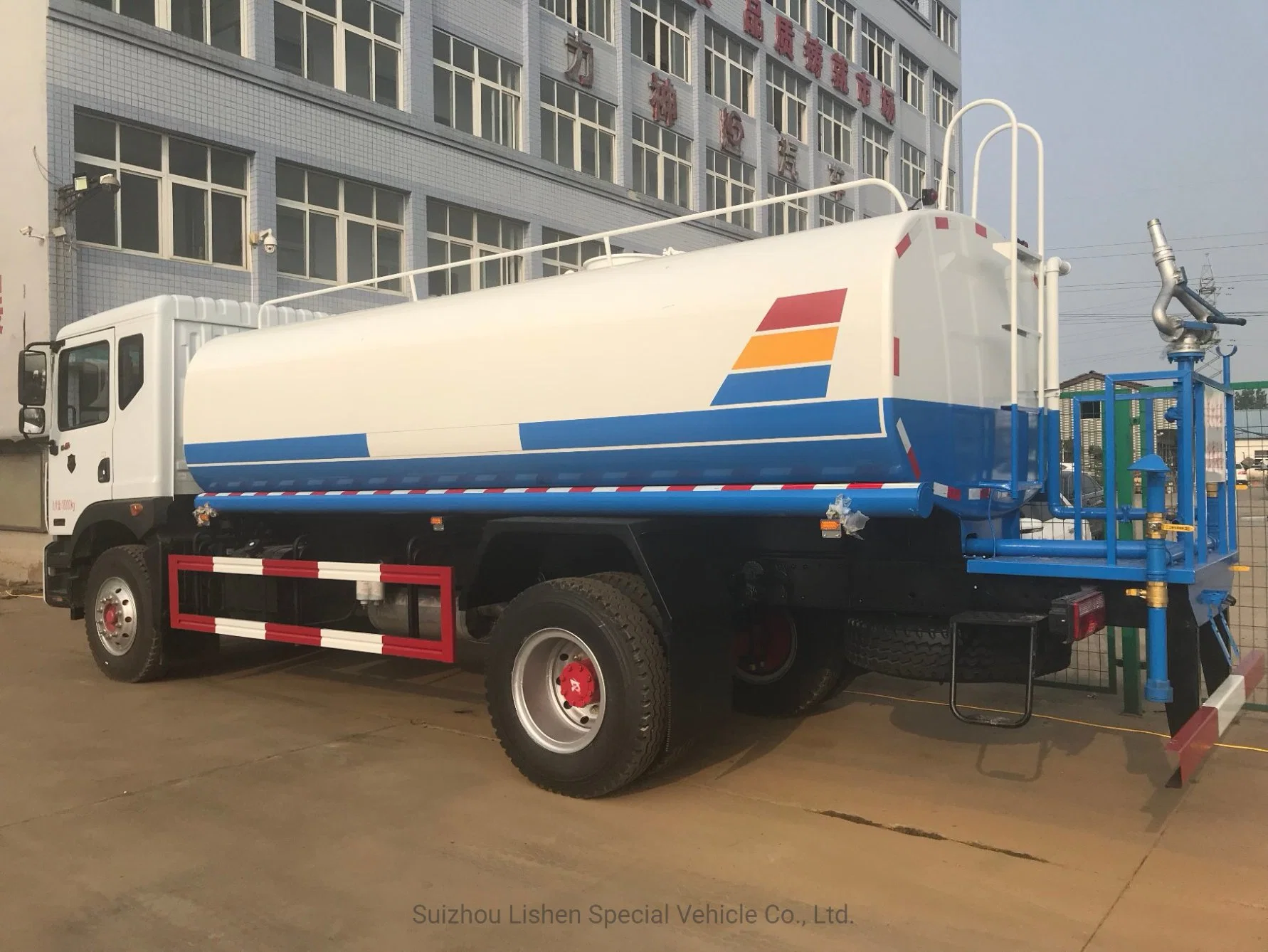 Dongfeng 10cbm 2500gallons 3000 Gallons Garden Greening Use Water Tank Truck Water Sprinkler