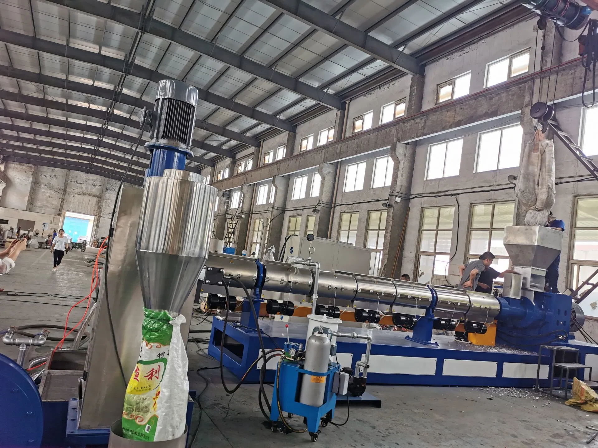 PP Polypropylene Woven Bags Packaging Boxes Basket Flakes Suqeezing Pellets Pelletizing Pelletizer Extruding Extruders Extrusion Machine for Sell