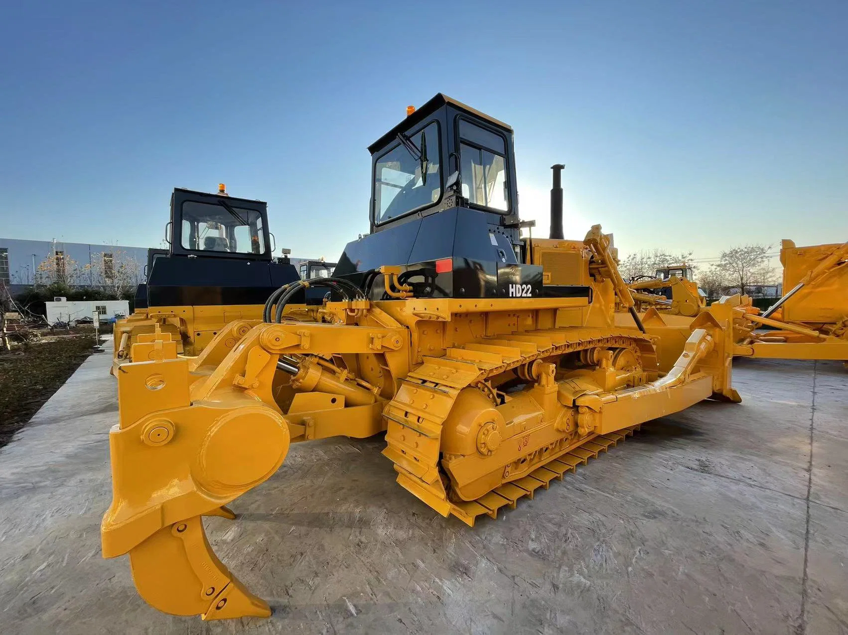 Mini Dozer 80HP 100HP SD08 130HP SD13 160HP SD16 220HP SD22 320HP SD32 Bulldozer