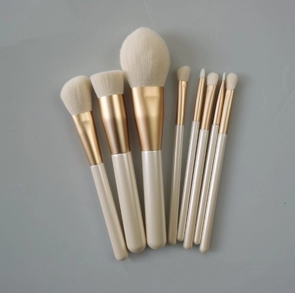 8PCS White Color Makeup Brush Set High Quality Vegan Synthetic Hair Beginner Beauty Tools Manufacturers