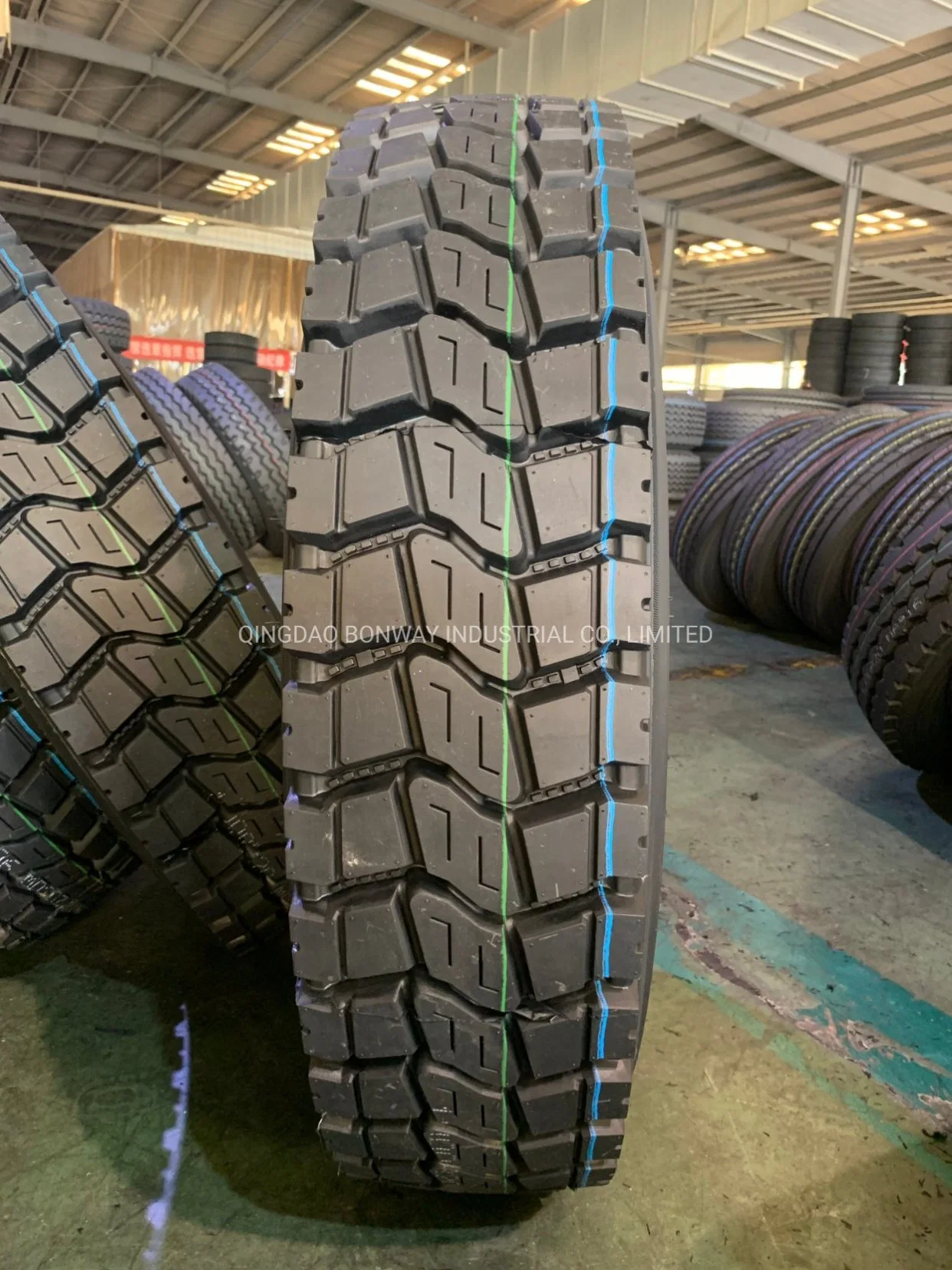 Bonway/Bonterra/Sailmax/Joyroad/Copartner Wholesale Tyre SD306 7.50r16lt 8.25r16lt 9.00r20 10.00r20 TBR Tyres Truck Tire Factory