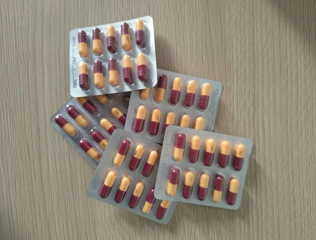 La amoxicilina 500 mg cápsulas de la medicina occidental GMP.