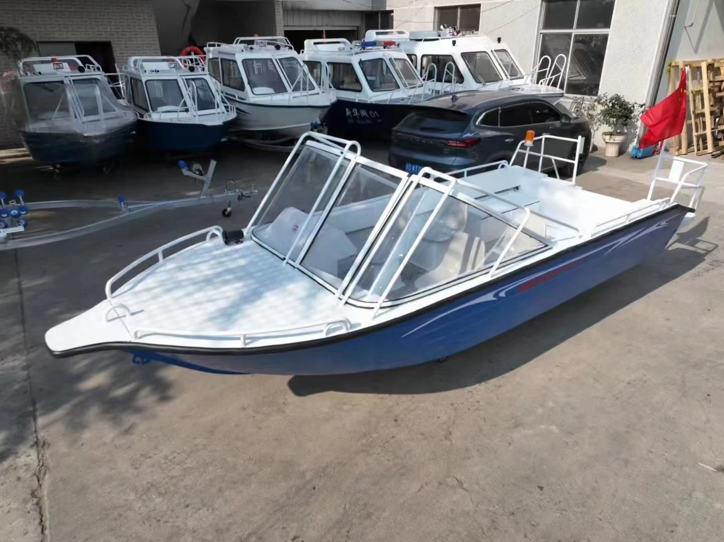 Hot Sale Customized Fiberglass a High-Speed Craft in China