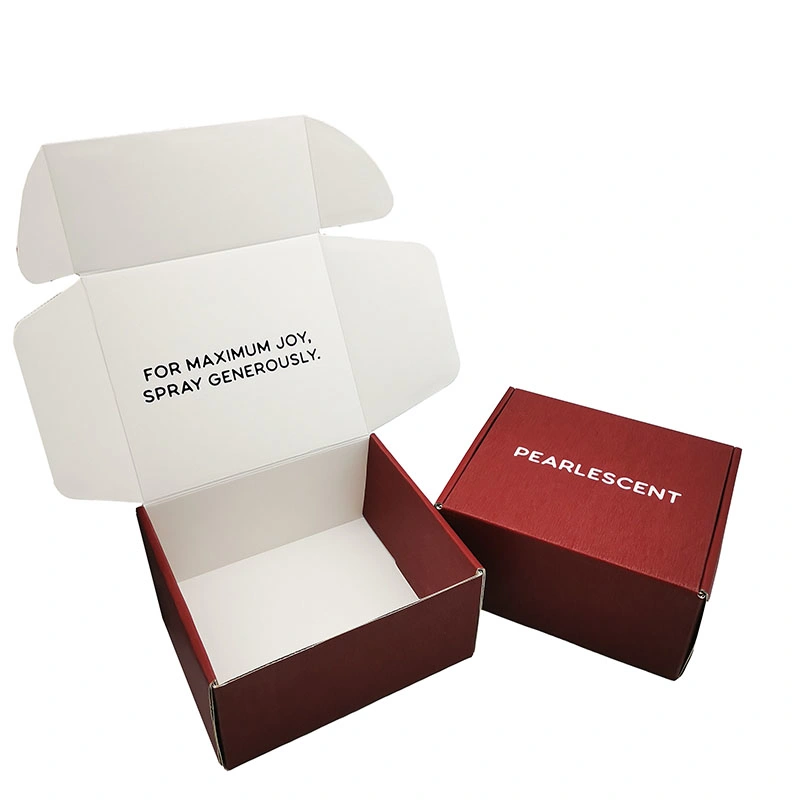 Un fuerte papel plegable de Cartón Ondulado Embalaje caja de cartón de E-Commerce