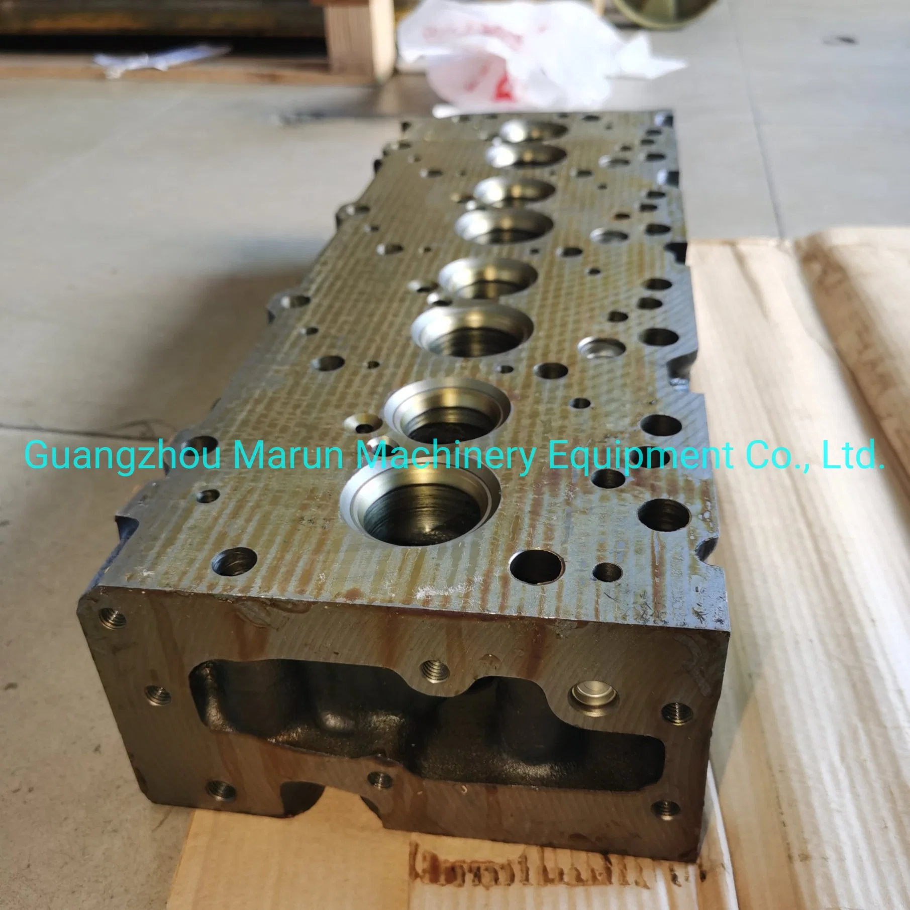 Original Excavator Parts Engine Parts 4jg1 for Sh75 Sy55 Sy75 Zx70 80nx Cylinder Head 8-97109642-1