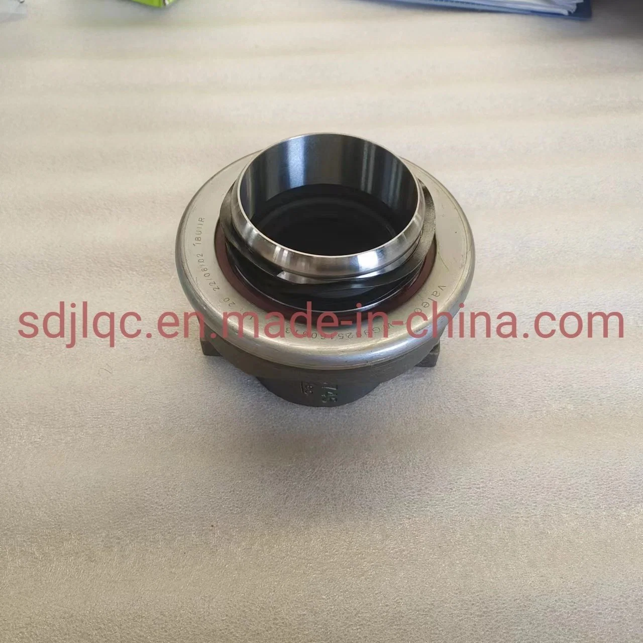 Sinotruk HOWO T7h Sitrak C7h T7h Clutch Release Bearing Wg9925160613