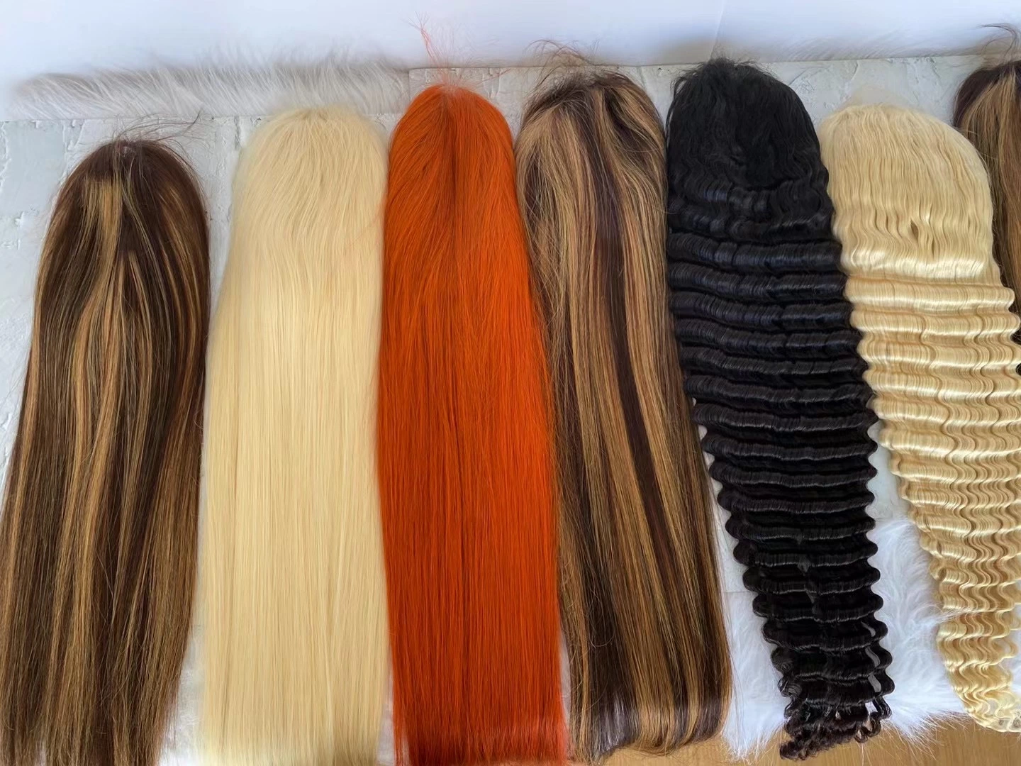 La Chine perruque de cheveux humains Perruques CHEVEUX BRÉSILIENS DE Perruques Full Lace Wig de gros