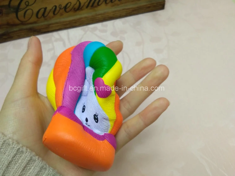 2023 مواد جديدة رابية بالون شخصية هدية PU Squishy Toys
