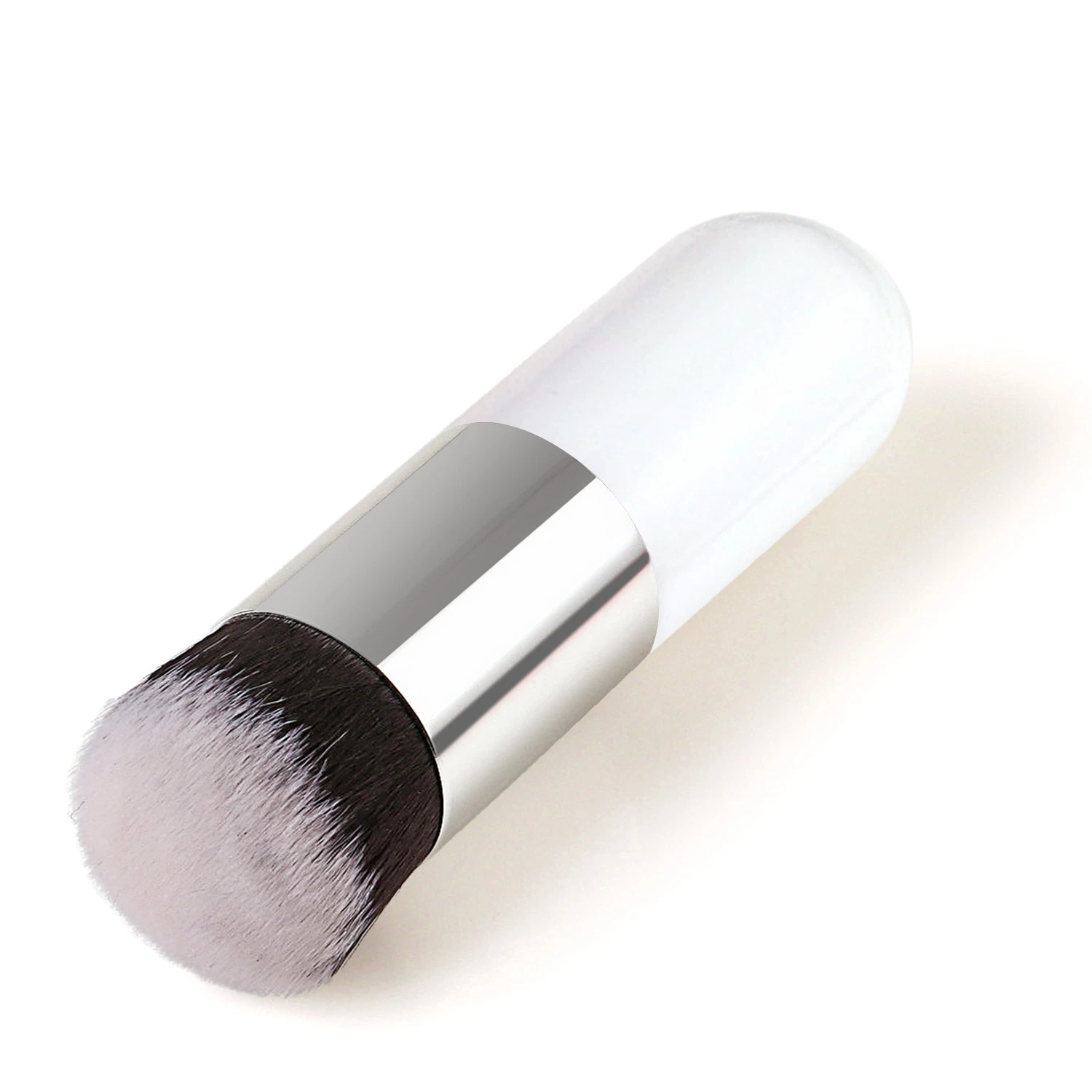 Einzelne Kleine Mollige Pier Kunststoff Griff Foundation Pinsel Beauty Tools