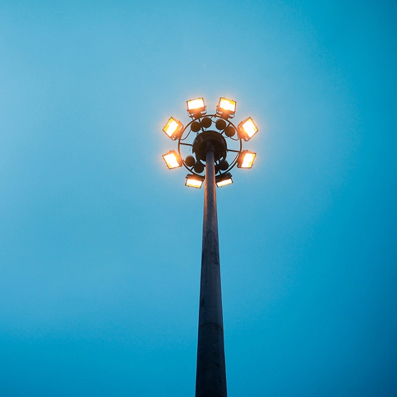 Hot DIP HDG Galvanized Steel Metal High Mast Lamp Lighting LED Outdoor Solar Street Light Pole 15m-40m