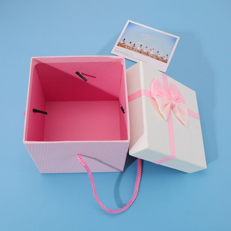 Luxury Ribbon Gift Packaging Paper Cardboard Box with Rope Handle