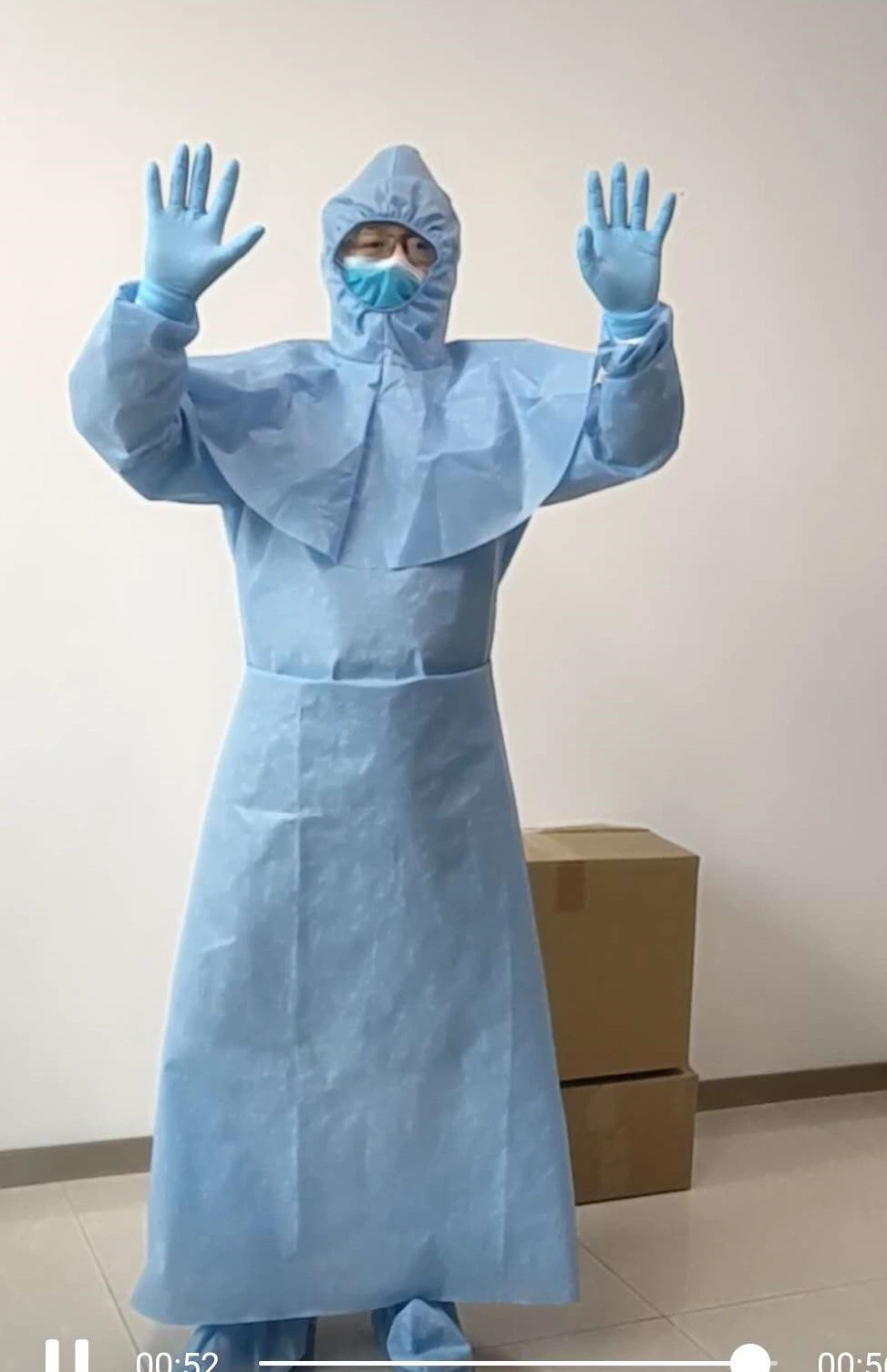 Syp Level 3 Isolation Surgical Gown /Coverall Middle East Hospital Style with CE FDA CNAS