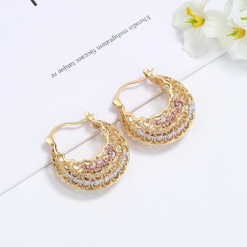 Fashion Accessories Brass Female 18K Gold Plated Round Hoop Earring for Women