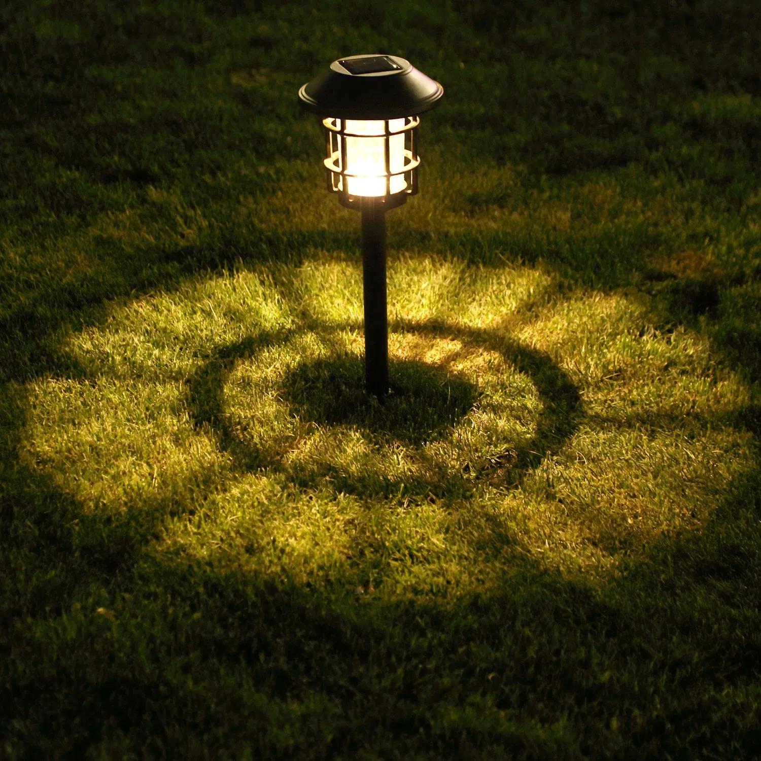 Светодиод солнечного света в саду на открытом воздухе на солнечной энергии лампы фонаря водонепроницаемый пейзаж для освещения дорожек патио во дворе газон украшения