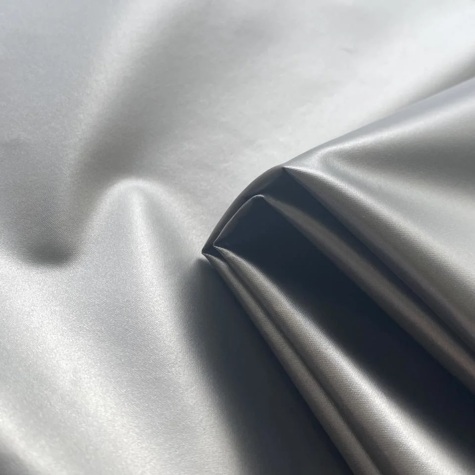 Vente à chaud 300 t Pongee pu revêtement de transfert tissu résistant au duvet Veste en duvet garder au chaud