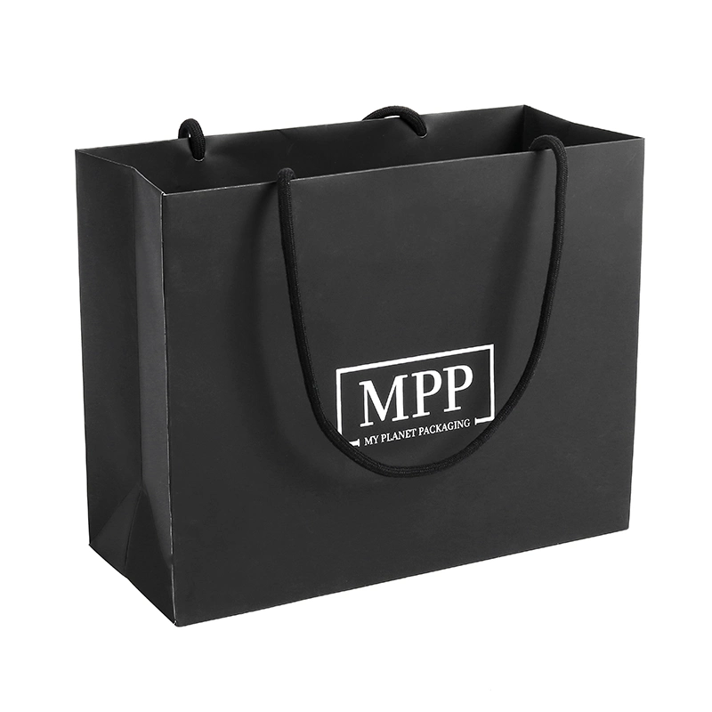 Custom Logo Printing Luxury Black Tote Fashion máquina de embalaje de ropa Manejar bolsas de regalo de papel de compra