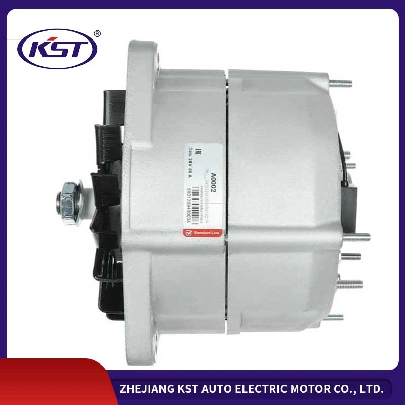 Excavator Auto Parts 28V 30A Alternator for 600-821-6130 PC200-1/2/3