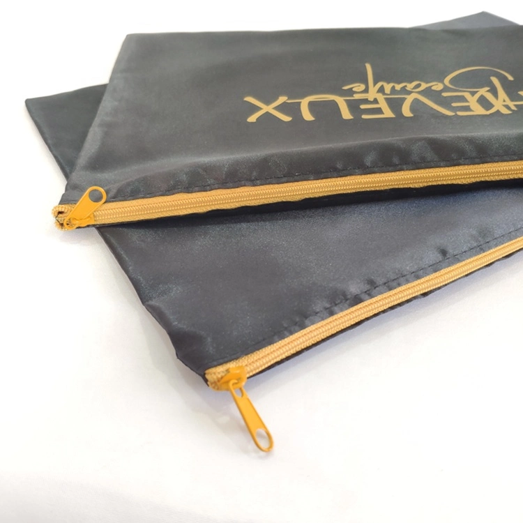 Silk Satin Hair Stylist Travel Zipper Bag Hair Extensions Zipper Packaging Bags Satin Zipper Hair Bag