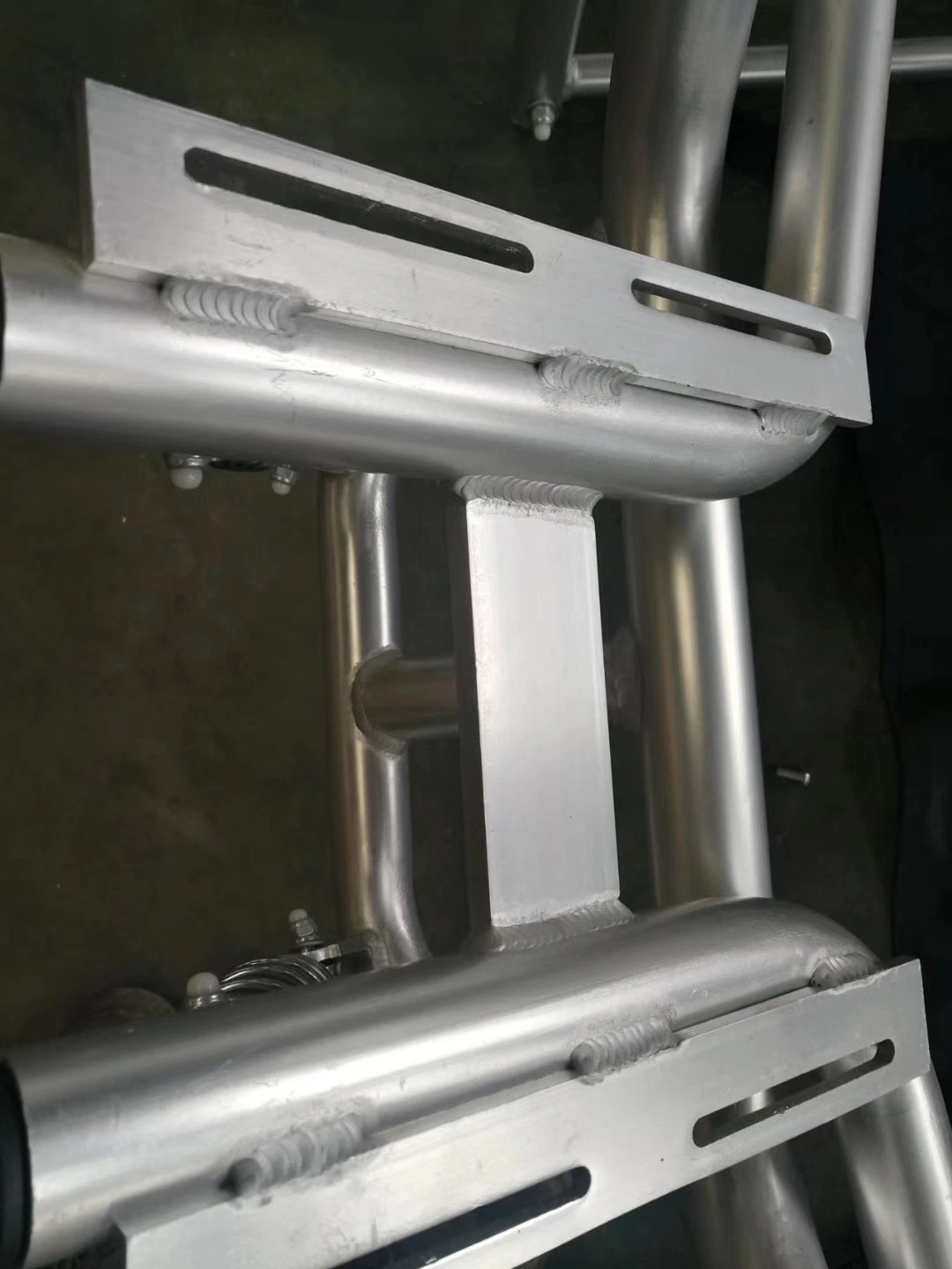 6063 T5 Series Large Section Aluminium Profile with Hard Anodic Oxidation