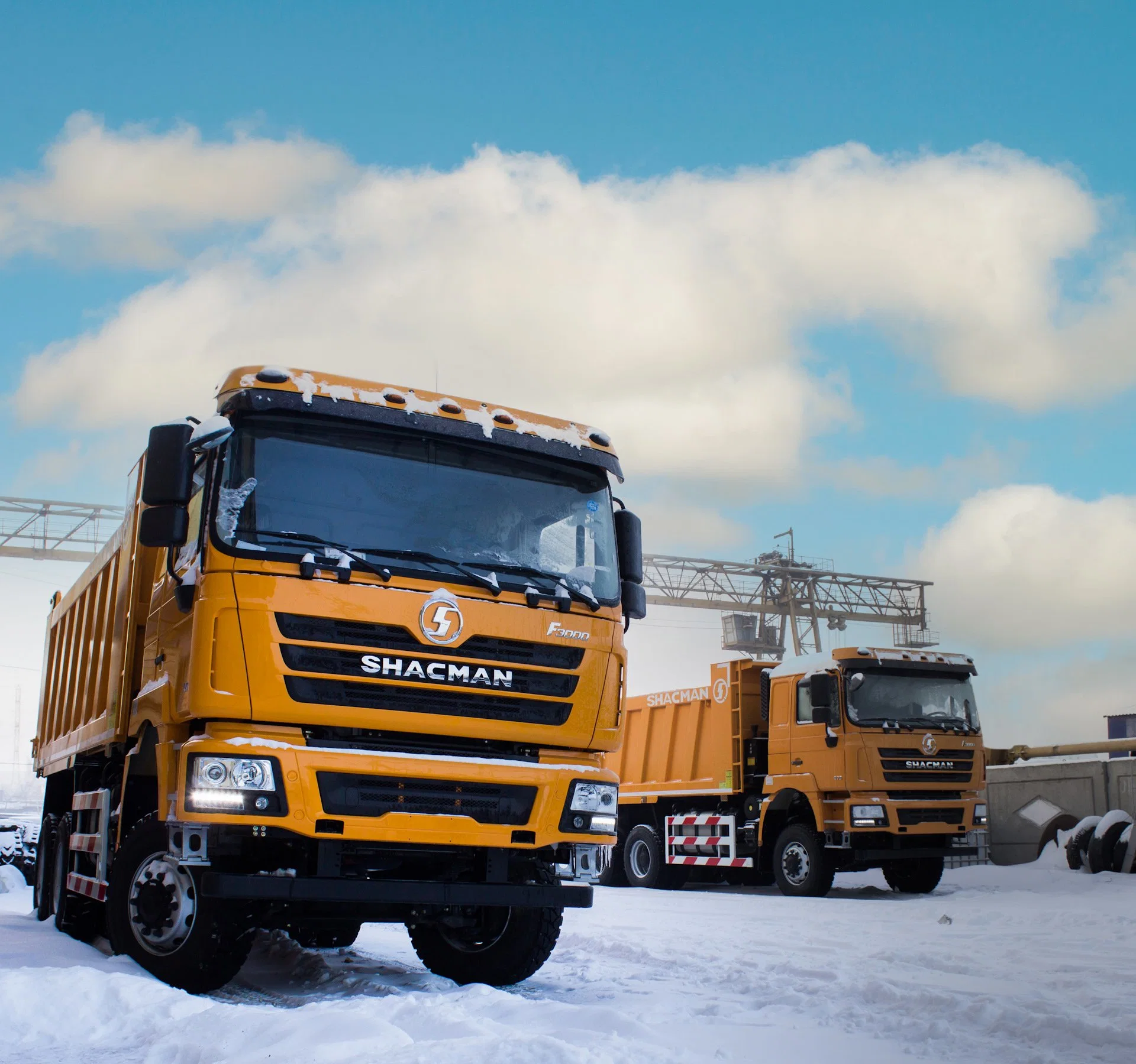 La Chine Shacman 400HP 6X4 utilisé de seconde main bon marché de la vente de camion à benne