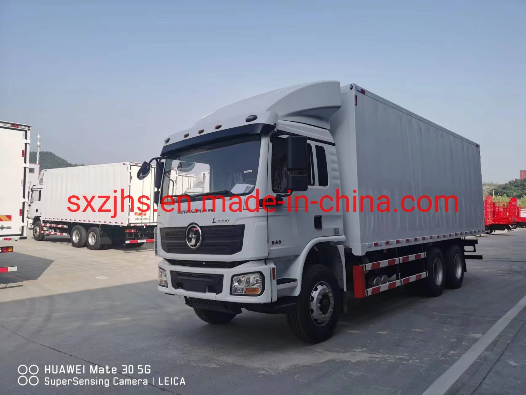 China Factory Shacman Diesel Trucks Cargo Van Truck 6X4 Sale in Turkey