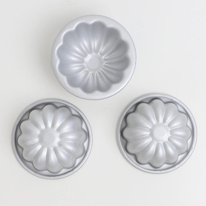 Wholesale/Supplier Commercial Grade Aluminum Plum Flower Shape Mini Cake Baking Pan Cake Mold Baking Pan