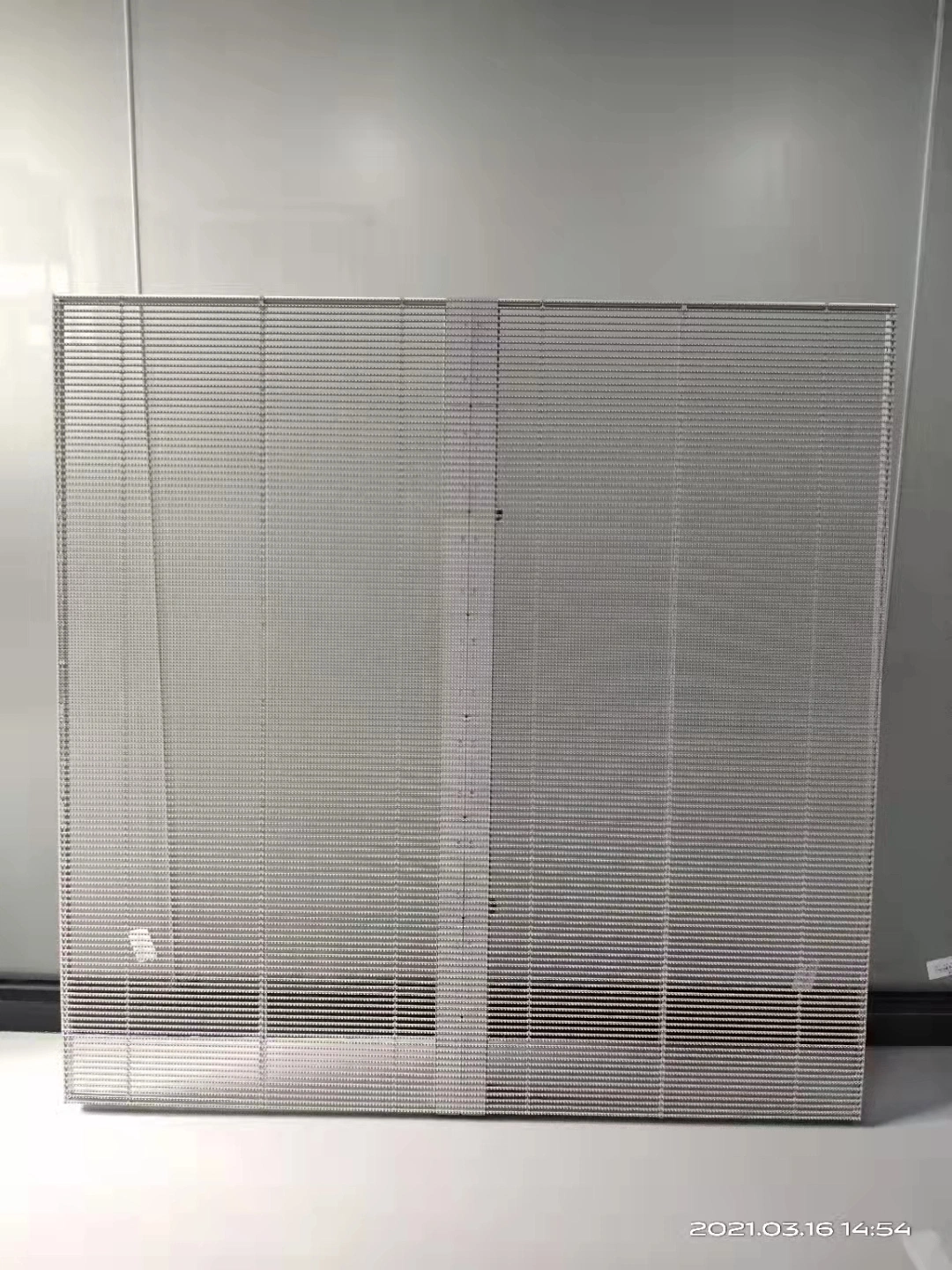 Outdoor Transparent Flexible Building Window Curtain P3.9-7.8 LED Mesh Screen