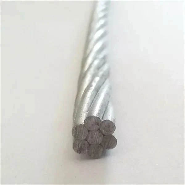 Haute résistance plaine Indtented Spirale en acier au carbone sur le fil de PC pour le béton Pole PC Strand Strand en béton précontraint sur le fil à haut carbone sur le fil de tension