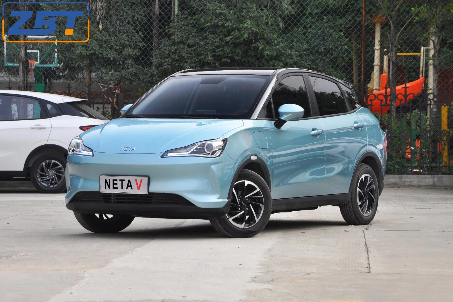 Fabricado en China Red V EV de alta velocidad eléctrico Nuevo Coche Sport SUV motor de alta potencia Autos con Ternary Batería de litio