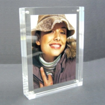 O PMMA Plexiglass Folha de plástico transparente de cristal de acrílico para molduras fotográficas