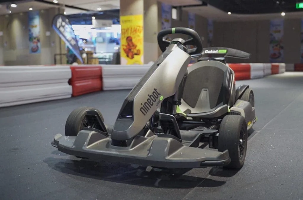 Forma de seg Ninebot Go Kart Pro Bluetooth cinza 4800W Piscina off road Gokart PRO Alta Velocidade Go Kart Racing carro para filhos adultos