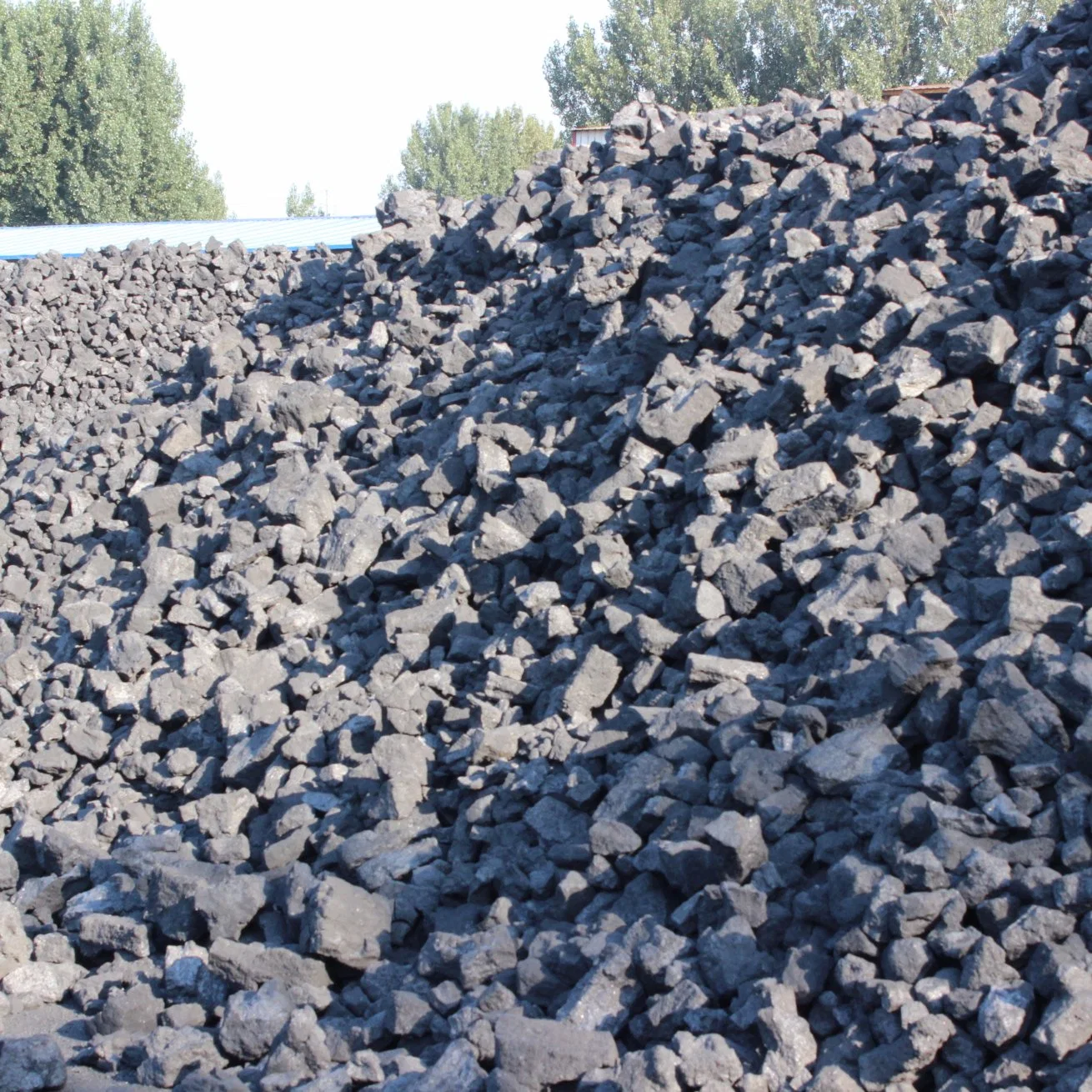 Fabrik Lieferant niedriger Schwefel kalzinierte Petroleum Coke 3-5mm niedriger Preis Zum Verkauf Kalzinierte Petcoke Carbon Cola