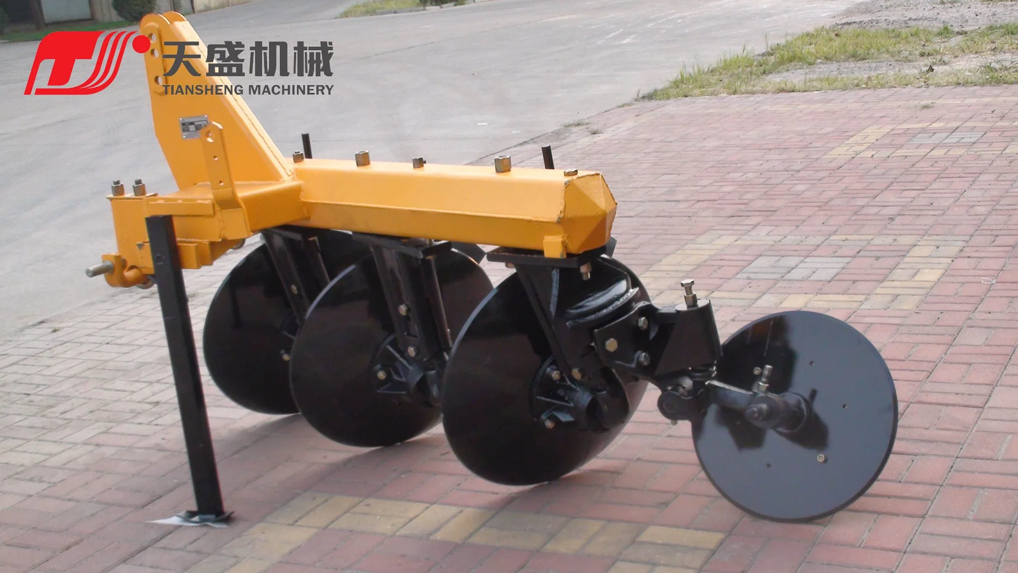 New Agricultural Machinery Factory SGS 65mn Spring Steel 3three Blades Disc Plow Plough