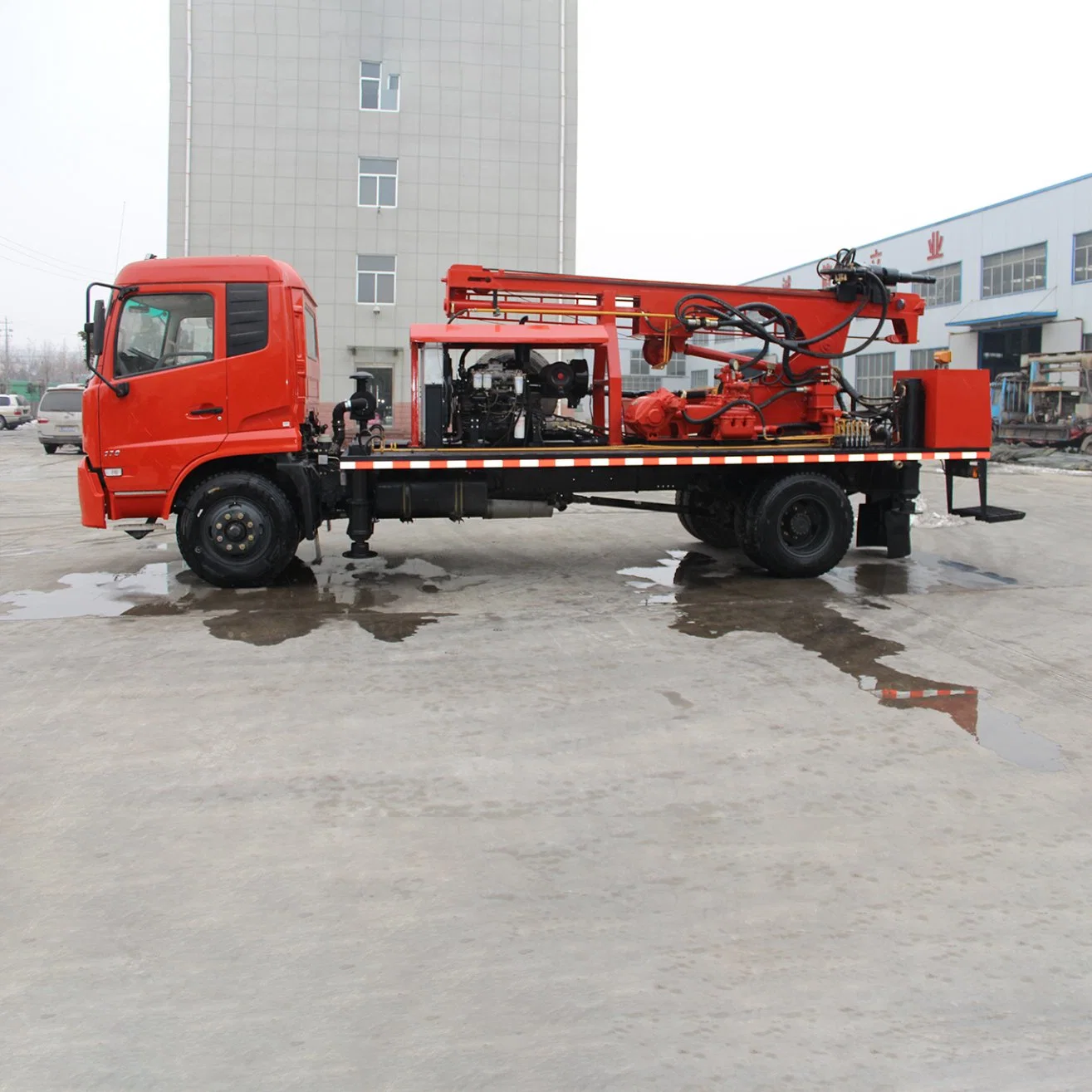 Air Compressor and Mud Pump Truck Mounted Water Well Rig