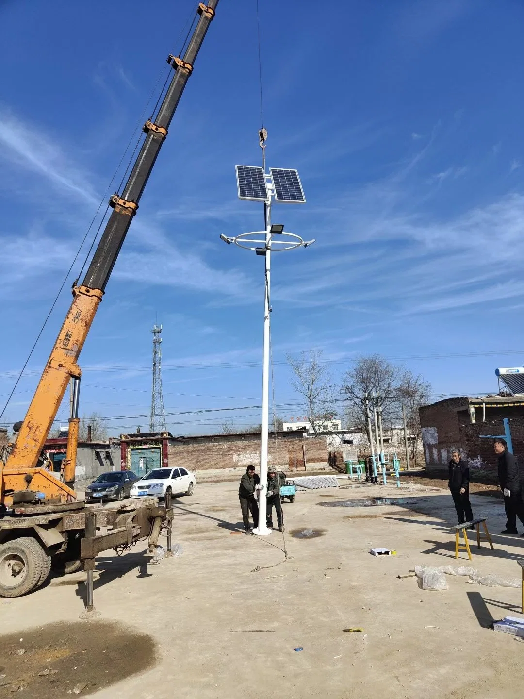 Atenuación automática 60wsolar luz de la calle con MPPT Controlador Ni-MH largos ciclos de vida de TUV SGS BV inspeccionó Factory