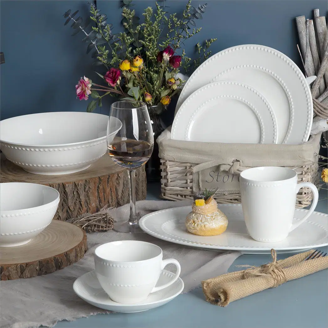 Hot Selling Embossed Lines with Dots New Bone China Dinnerware Sets