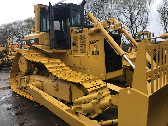 Cat 90% New Condition Bulldozer Earth Moving Equipment D7r for Road Works