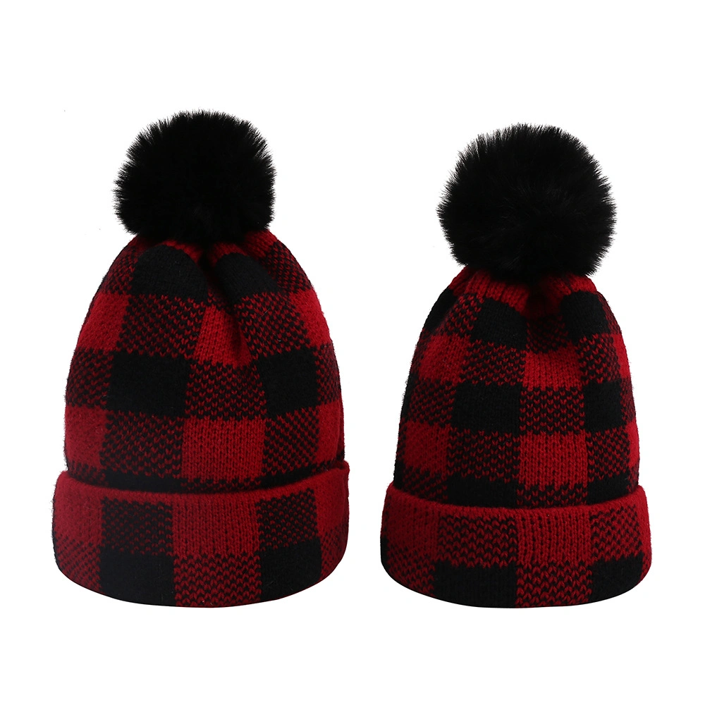 Wholesale/Supplier Cap Hats Classic Christmas Style Warm Knitted Fashion Winter Cap Pompon Beanie Hat for Women and Kids