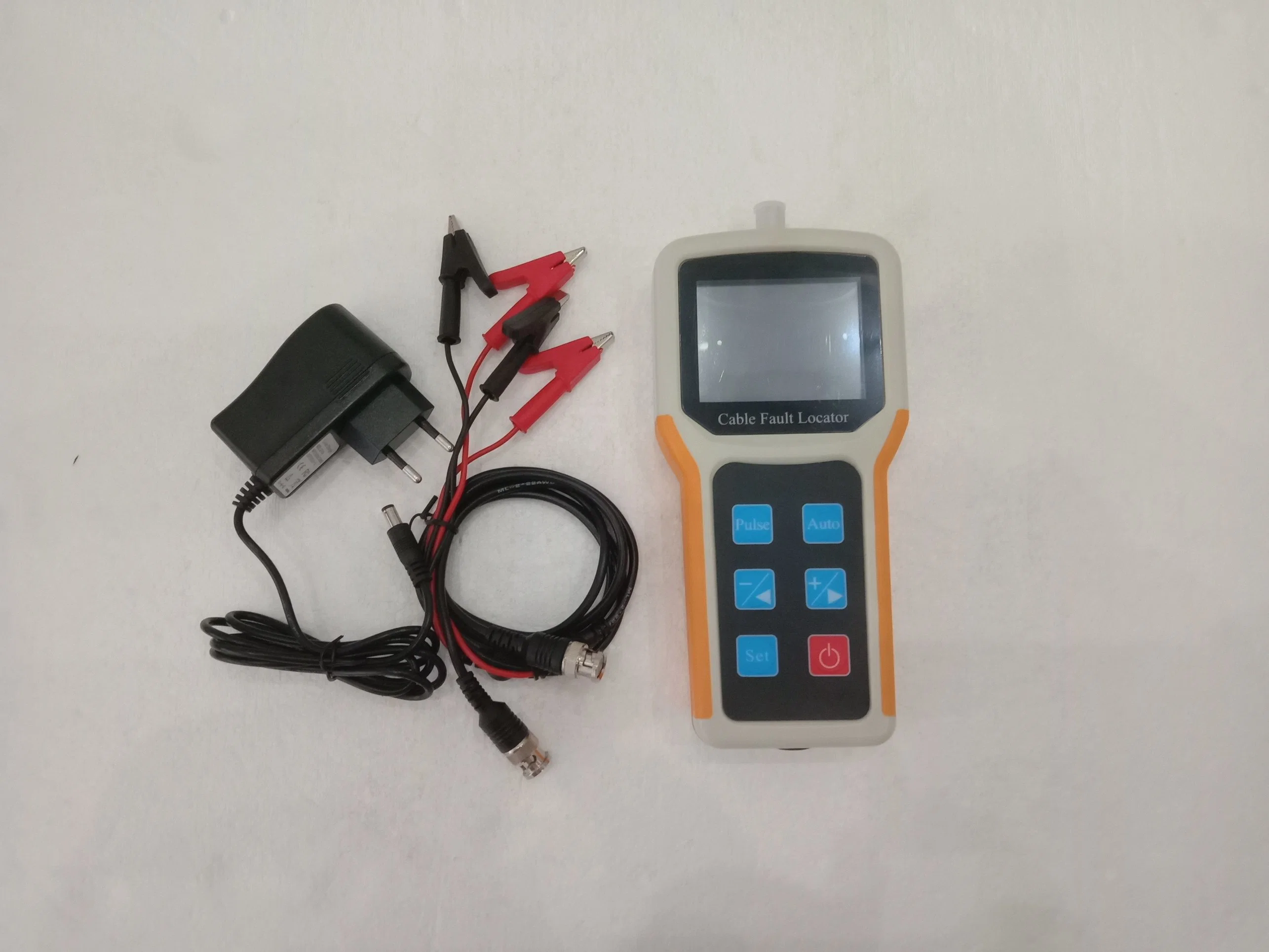 Digital Gain and Waveform TDR Telecom Cable Fault Locator Top (الجزء العلوي من محدد معدات اختبار الكابل من الفئة