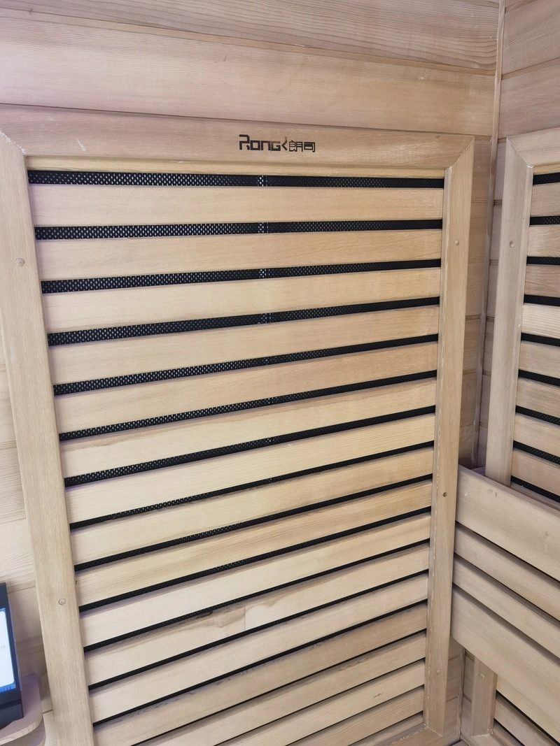 Vente en gros de la traditionnelle salle de sauna à vapeur sèche en bois d'intérieur solide Sauna