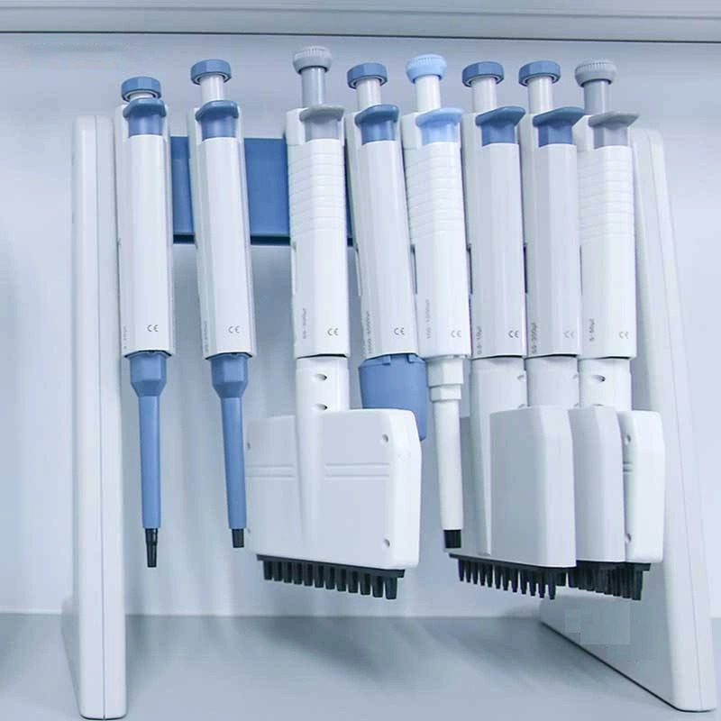 Equipamento de laboratório de volume ajustável de 8 canais de pipetas mecânicas (Dlab)