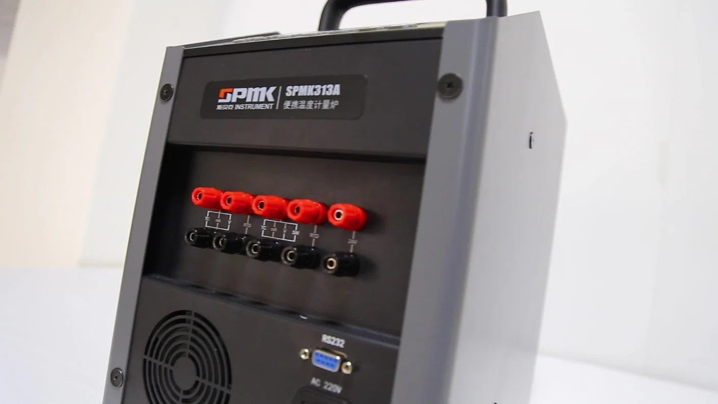 جهاز معايرة درجة حرارة جهاز المختبر جهاز معايرة الكتلة الجافة