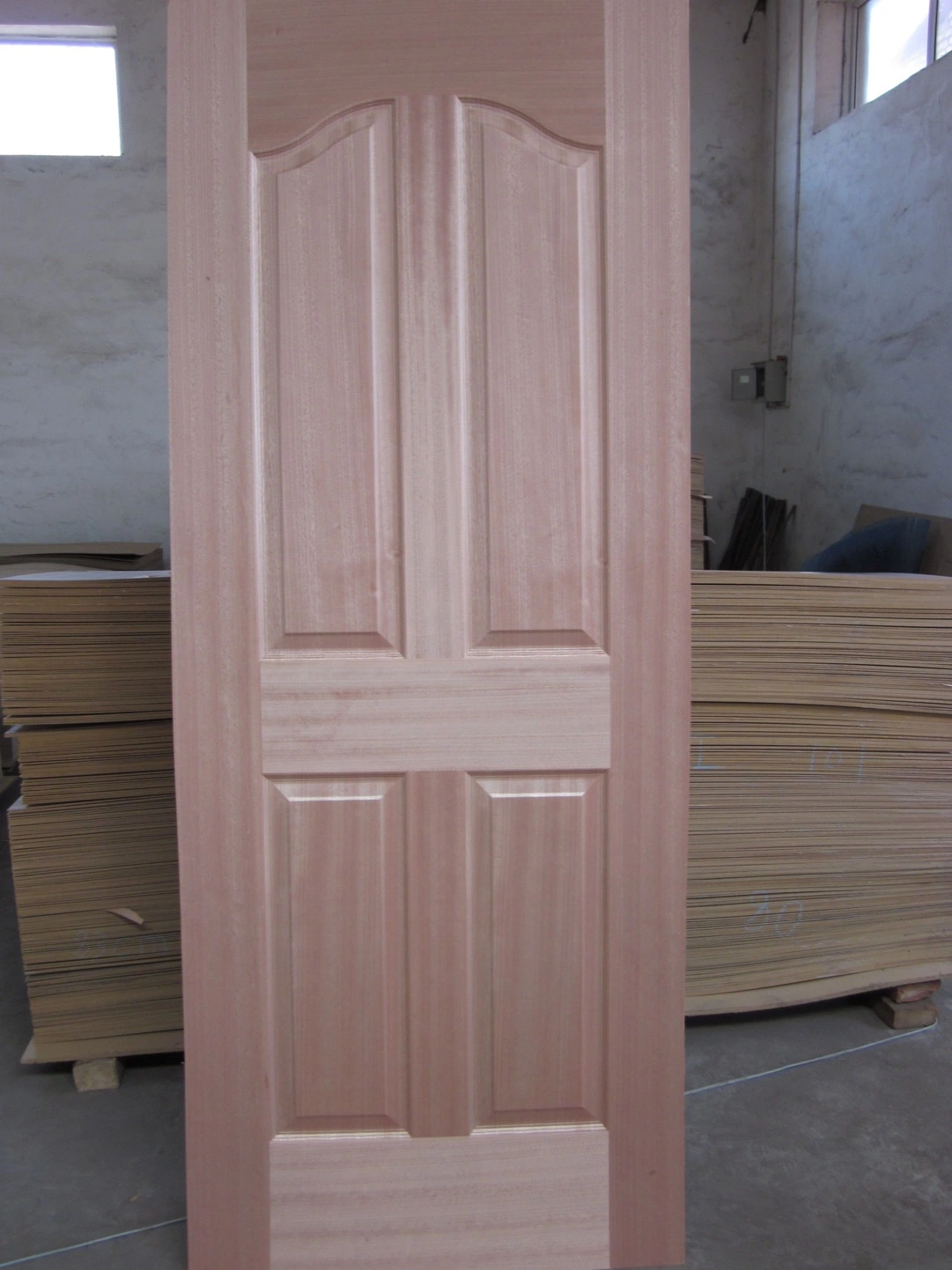 Natural Veneer Oak/Walunut/Ash/Sapele/Teak/Beech Mould Door Skin for Home Door