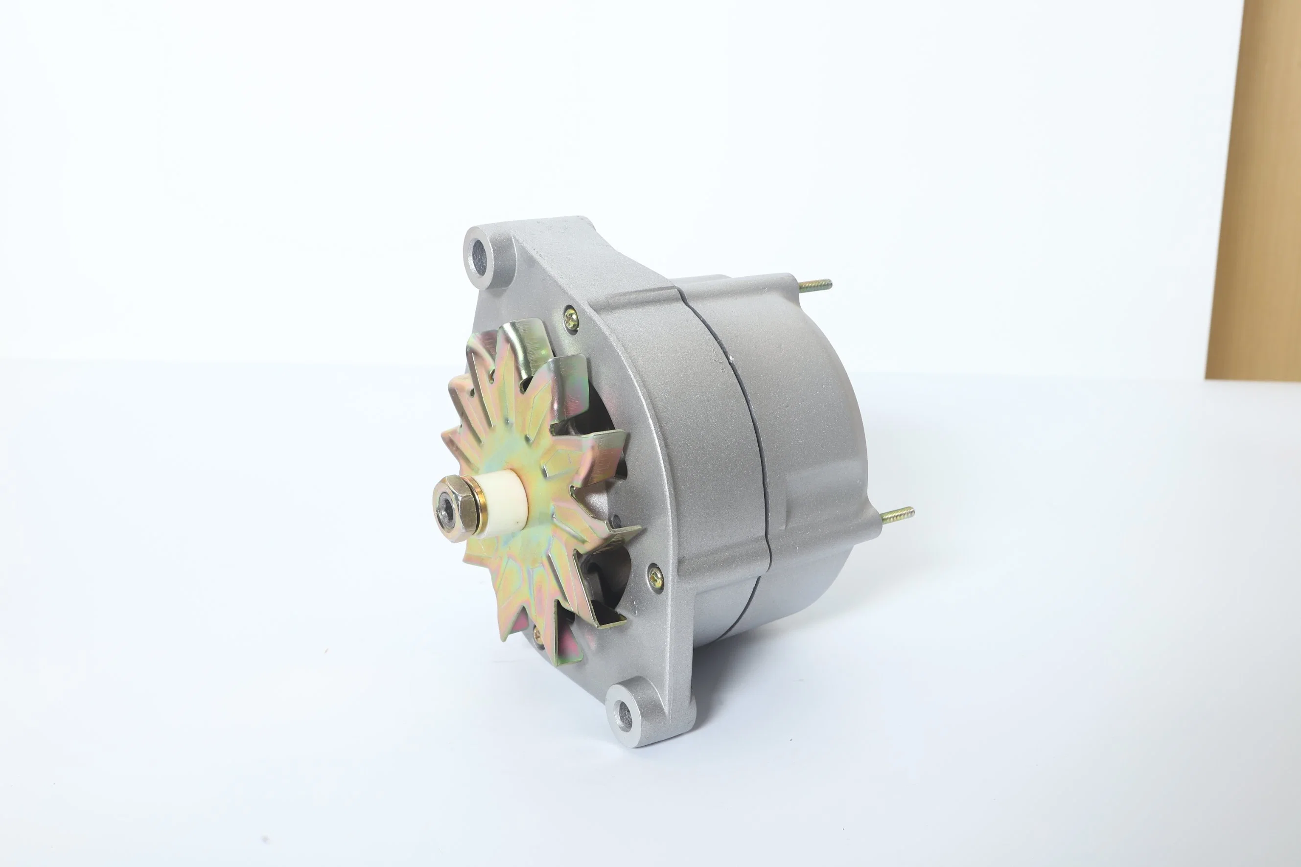 Auto Alternator for 24V/80A Deutz 0210468037 0120468114